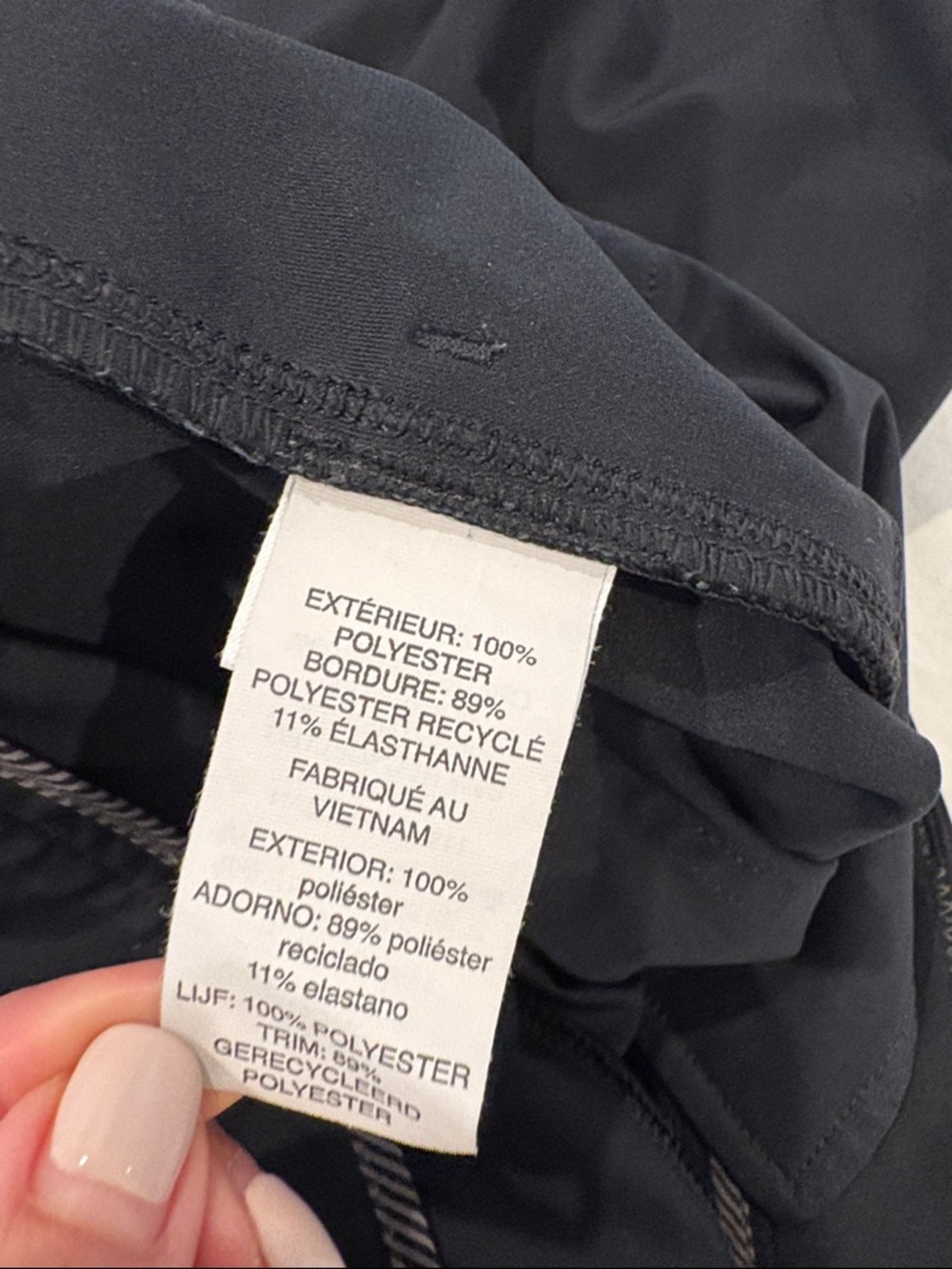 Vuori Black Men's Pants - Picture 8 of 10